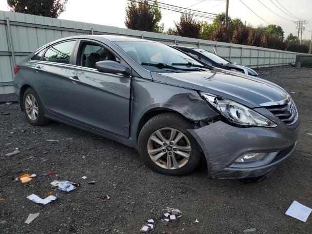 Photo 4 from auction – 2013 HYUNDAI SONATA GLS with VIN 5NPEB4AC1DH643207