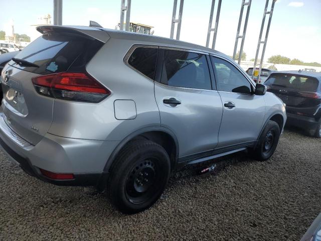 Photo 3 from auction – 2017 NISSAN ROGUE S with VIN KNMAT2MV9HP611211