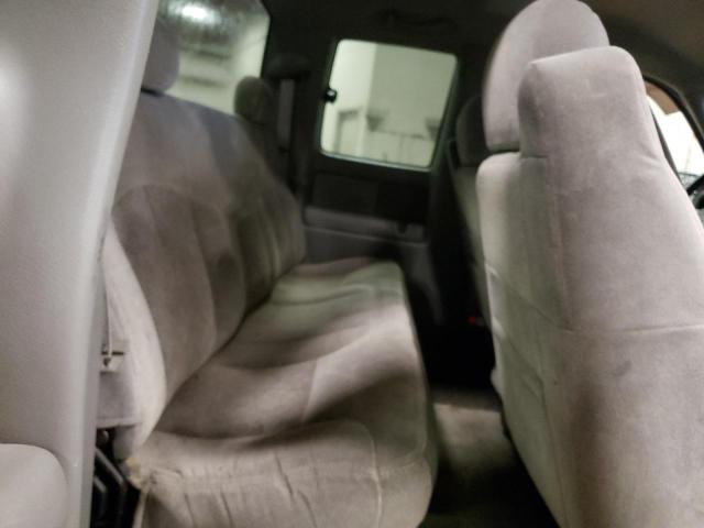 Photo 10 from auction – 2000 CHEVROLET SILVERADO with VIN 2GCEC19T3Y1194393