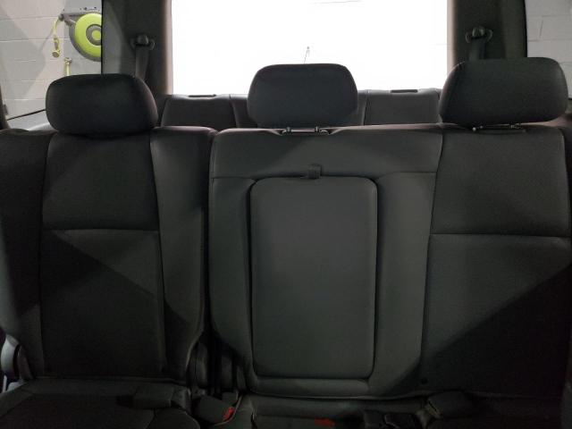Photo 10 from auction – 2005 HONDA PILOT EXL with VIN 2HKYF18535H572584