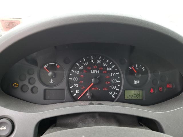 Photo 9 from auction – 2005 FORD FOCUS ZX4 with VIN 1FAFP34N65W295077