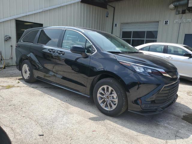 Photo 4 from auction – 2024 TOYOTA SIENNA LE with VIN 5TDKRKEC4RS196709