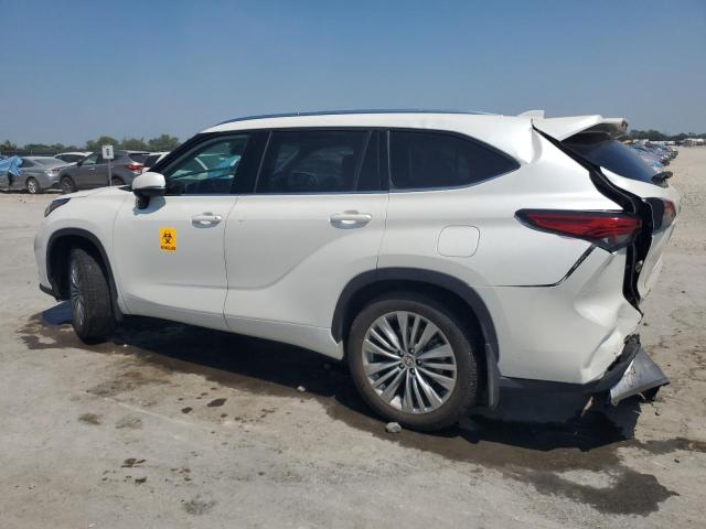 Photo 2 from auction – 2021 TOYOTA HIGHLANDER with VIN 5TDFZRBH7MS088913