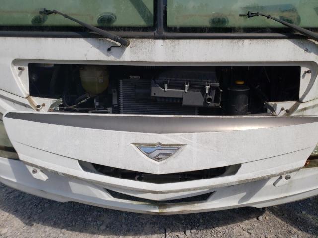 Photo 7 from auction – 2009 FLEETWOOD RV with VIN 1F6MF53Y890A02142