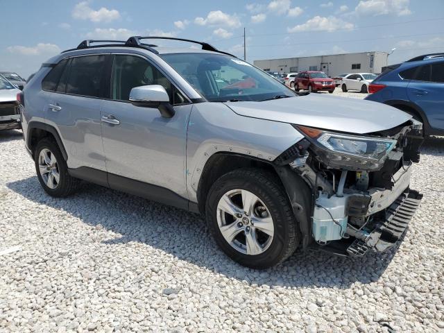 Photo 4 from auction – 2019 TOYOTA RAV4 XLE with VIN JTMW1RFV7KD009935