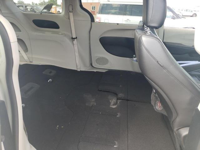 Photo 10 from auction – 2017 CHRYSLER PACIFICA T with VIN 2C4RC1BG2HR730461