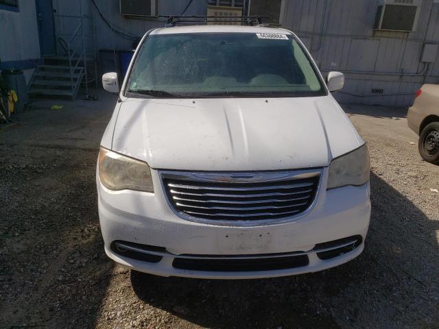 Photo 5 from auction – 2014 CHRYSLER TOWN & COU with VIN 2C4RC1BG2ER435212