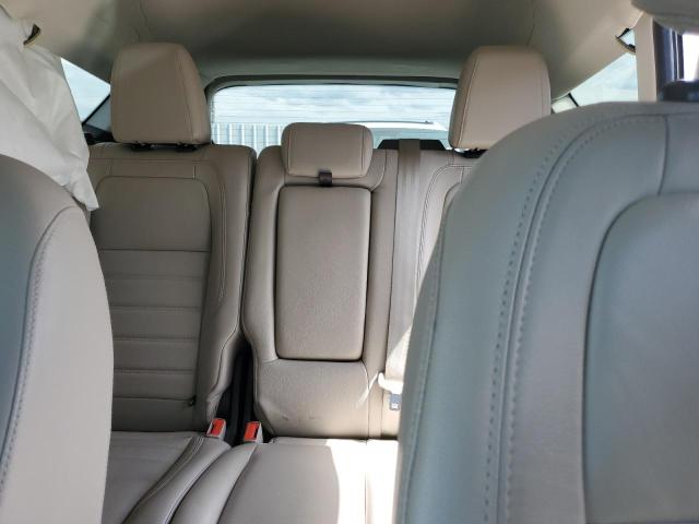 Photo 10 from auction – 2017 FORD ESCAPE SE with VIN 1FMCU0GD1HUB37619