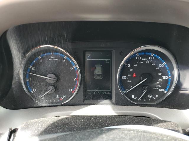 Photo 9 from auction – 2016 TOYOTA RAV4 XLE with VIN 2T3RFREV6GW493011