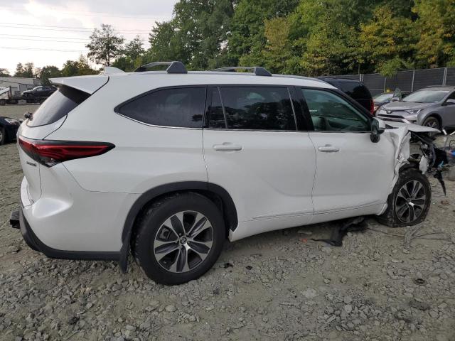Photo 3 from auction – 2022 TOYOTA HIGHLANDER with VIN 5TDGBRCH8NS545169