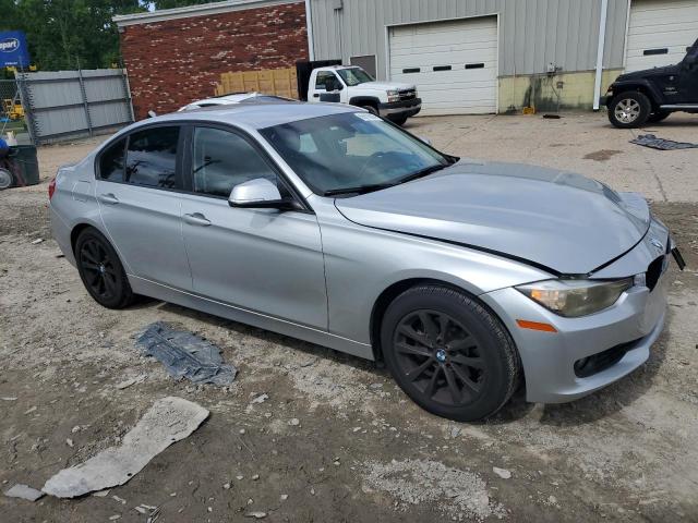 Zdjęcie 4 z aukcji – 2016 BMW 320 I z VIN WBA8E1G57GNT34905