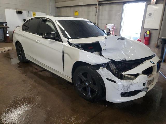 Photo 4 from auction – 2014 BMW 320 I XDRI with VIN WBA3C3G57ENS67313