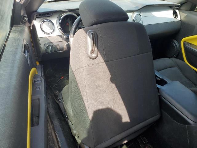 Photo 8 from auction – 2005 FORD MUSTANG with VIN 1ZVFT84N855259431