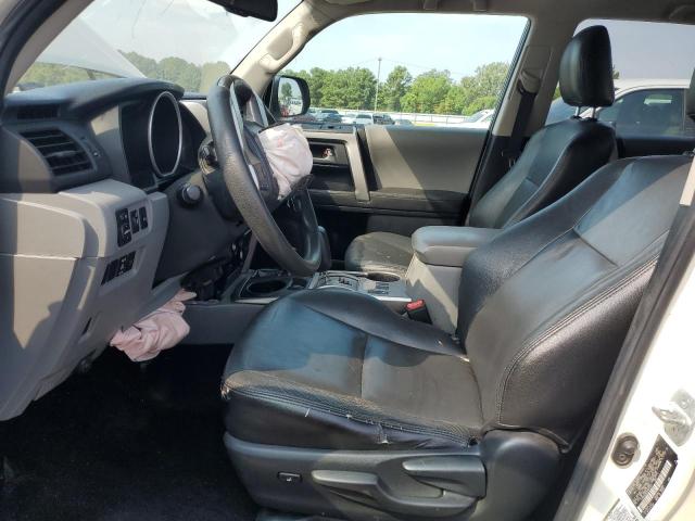 Photo 7 from auction – 2010 TOYOTA 4RUNNER SR with VIN JTEBU5JR0A5023477