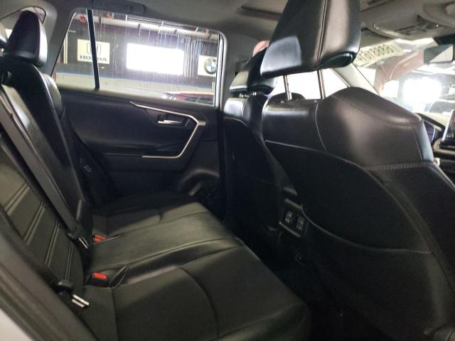 Photo 11 from auction – 2019 TOYOTA RAV4 LIMIT with VIN 2T3DWRFV7KW019067