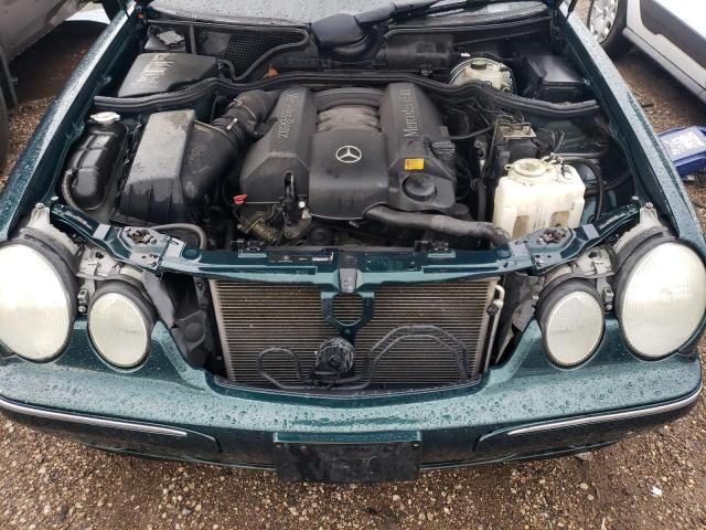 Photo 11 from auction – 2002 MERCEDES-BENZ E 320 with VIN WDBJF65J32B488616