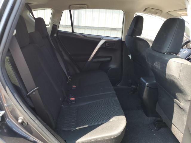 Photo 11 from auction – 2018 TOYOTA RAV4 LE with VIN JTMBFREV5JJ257988