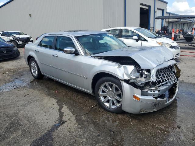 Photo 4 from auction – 2005 CHRYSLER 300C with VIN 2C3AA63H95H591782