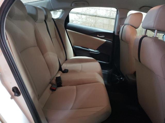 Photo 10 from auction – 2018 HONDA CIVIC LX with VIN 19XFC2F50JE204239