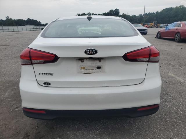 Photo 6 from auction – 2018 KIA FORTE LX with VIN 3KPFL4A79JE240516