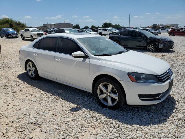 Photo 4 from auction – 2012 VOLKSWAGEN PASSAT SE with VIN 1VWBH7A39CC021402