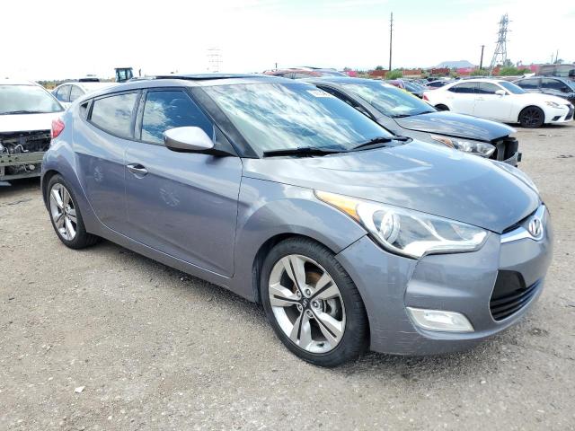 Photo 4 from auction – 2016 HYUNDAI VELOSTER with VIN KMHTC6AD7GU258393