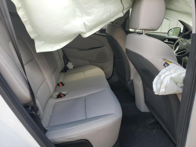 Photo 11 from auction – 2020 HYUNDAI TUCSON SE with VIN KM8J2CA48LU241315