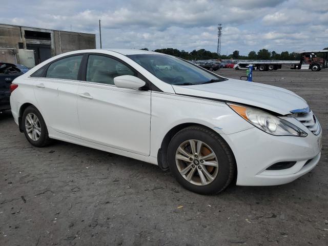 Photo 4 from auction – 2013 HYUNDAI SONATA GLS with VIN 5NPEB4AC6DH805350