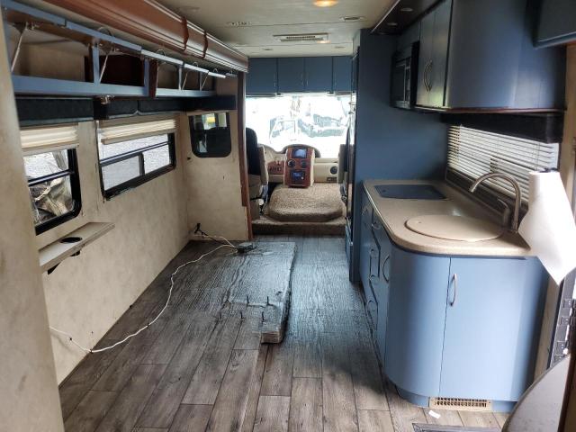 Photo 5 from auction – 2011 FOUR FOUR WINDS with VIN 5B4MD6798A3443497