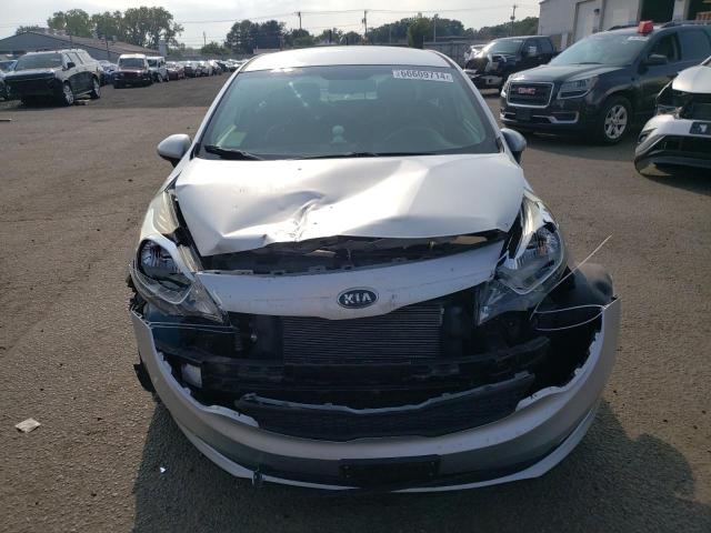 Foto 5 de la subasta – 2016 KIA RIO LX con VIN KNADM4A33G6696265