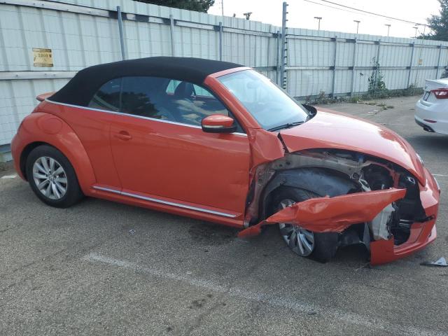 Photo 4 from auction – 2018 VOLKSWAGEN BEETLE S with VIN 3VW5DAAT4JM507147