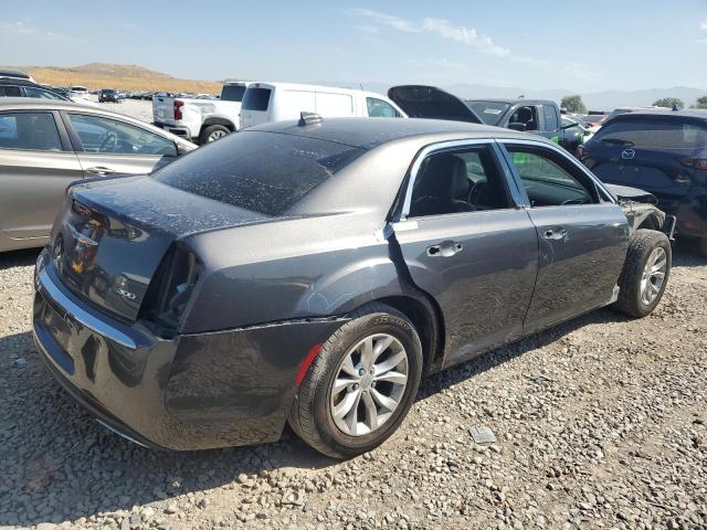 Photo 3 from auction – 2016 CHRYSLER 300 LIMITE with VIN 2C3CCAAG2GH206839