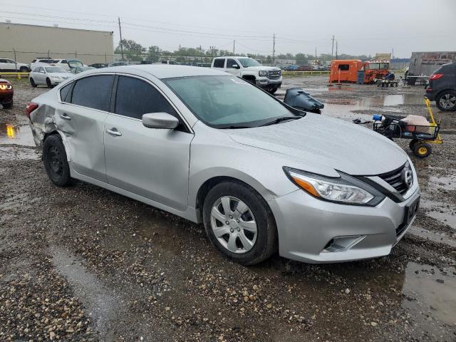 Photo 4 from auction – 2017 NISSAN ALTIMA 2.5 with VIN 1N4AL3AP8HC252538