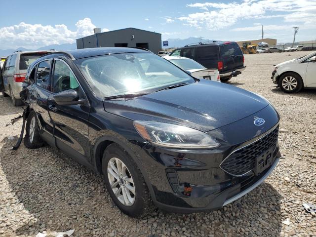 Photo 4 from auction – 2020 FORD ESCAPE SE with VIN 1FMCU9G64LUC28317
