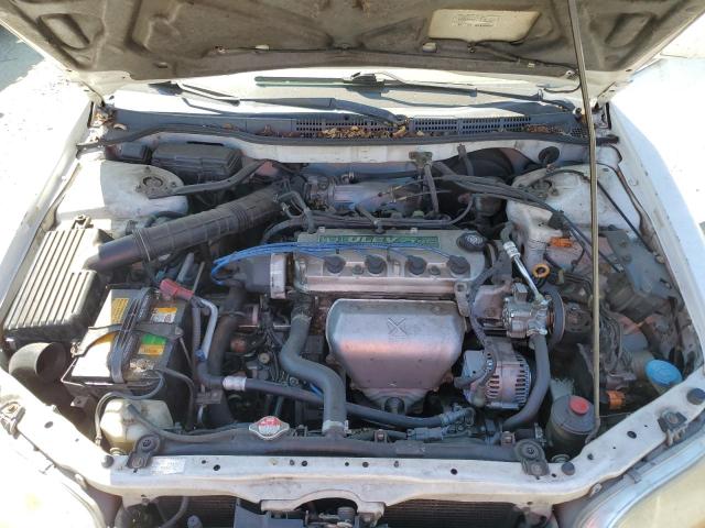 Photo 11 from auction – 2000 HONDA ACCORD EX with VIN 1HGCG3274YA011983
