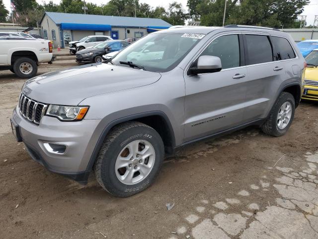 JEEP GRAND CHER 2017 with VIN 1C4RJFAG2HC909113 - Photo from auction