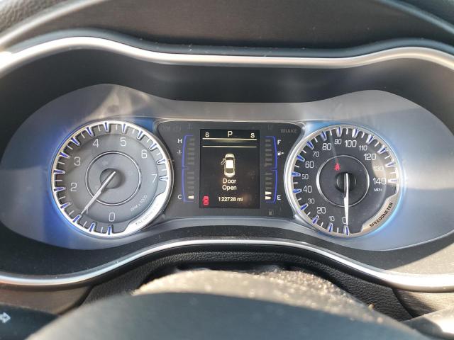Photo 9 from auction – 2015 CHRYSLER 200 LIMITE with VIN 1C3CCCAB0FN566777