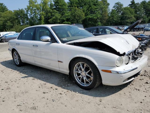 Photo 4 from auction – 2005 JAGUAR SUPER V8 with VIN SAJWA82B65TG46934