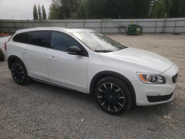 Photo 4 from auction – 2018 VOLVO V60 CROSS with VIN YV440MWK1J2051771