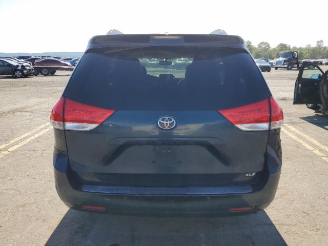 Photo 6 from auction – 2011 TOYOTA SIENNA XLE with VIN 5TDYK3DC6BS105547