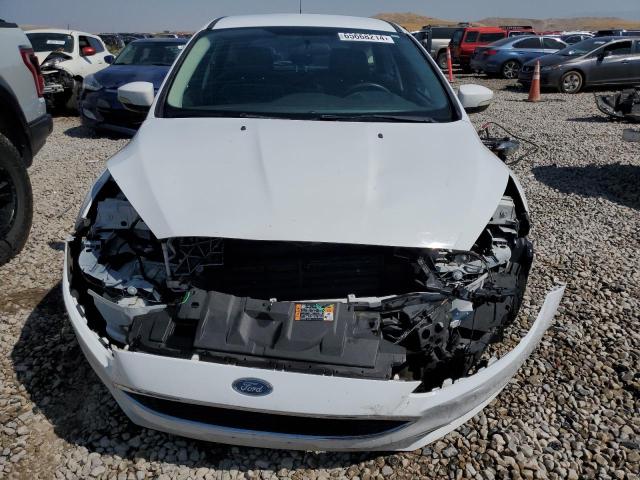 Photo 5 from auction – 2016 FORD FOCUS SE with VIN 1FADP3K22GL311439
