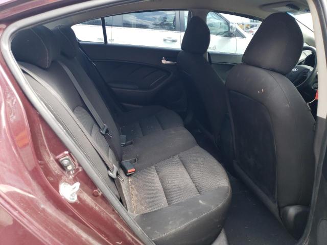 Photo 10 from auction – 2017 KIA FORTE LX with VIN 3KPFK4A75HE041847