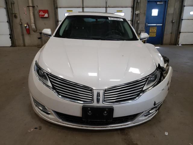 Photo 5 from auction – 2013 LINCOLN MKZ with VIN 3LN6L2G91DR815357