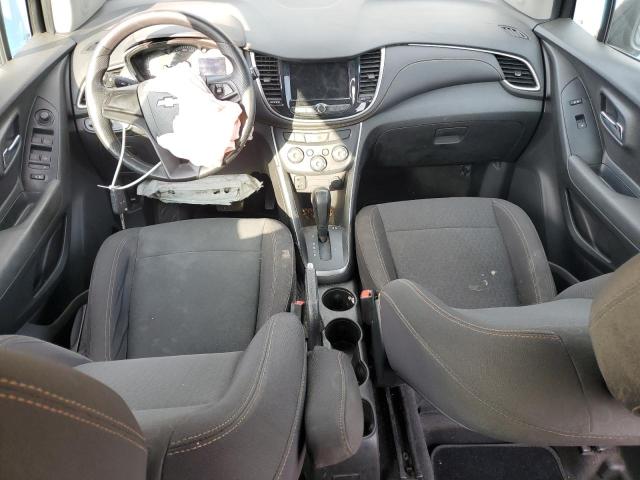 Photo 8 from auction – 2018 CHEVROLET TRAX LS with VIN 3GNCJKSB2JL170795