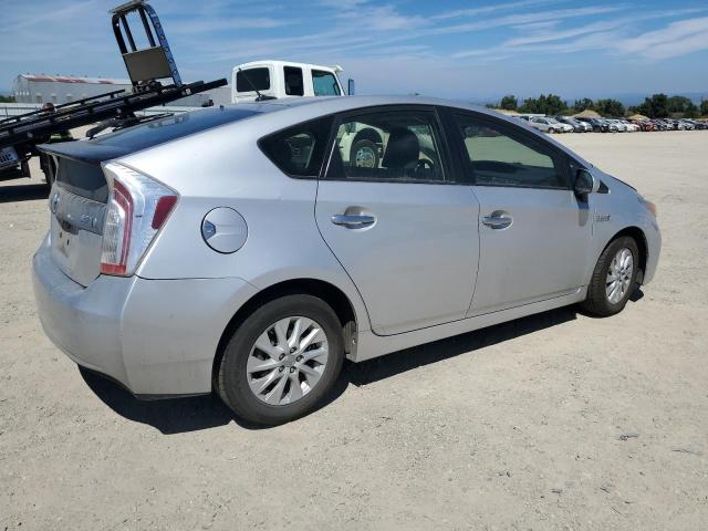 Photo 3 from auction – 2013 TOYOTA PRIUS PLUG with VIN JTDKN3DP2D3047764