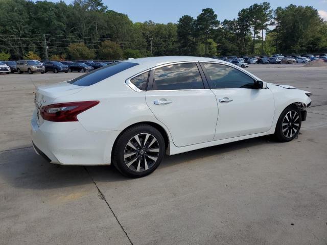 Photo 3 from auction – 2018 NISSAN ALTIMA 2.5 with VIN 1N4AL3AP3JC211109