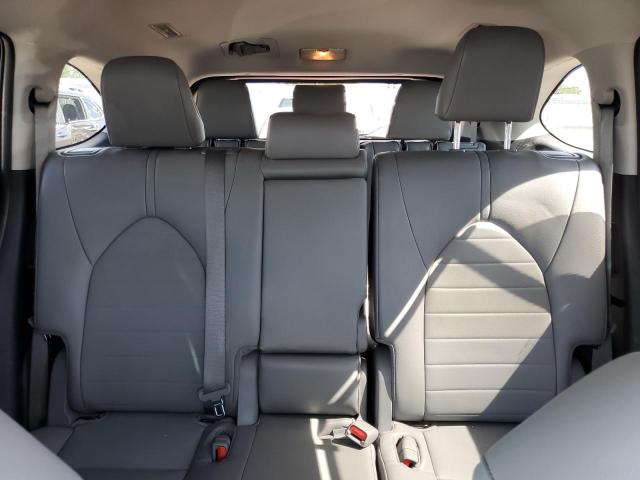 Photo 10 from auction – 2022 TOYOTA HIGHLANDER with VIN 5TDGBRCH0NS543335