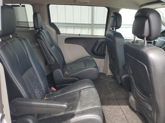 Photo 11 from auction – 2013 CHRYSLER TOWN & COU with VIN 2C4RC1CG6DR777677