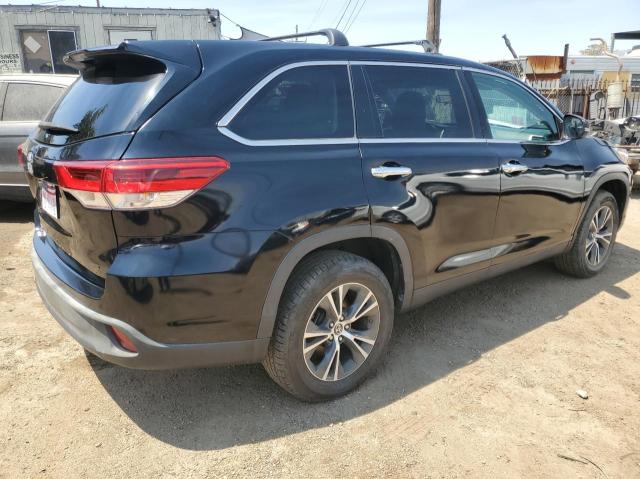Photo 4 from auction – 2019 TOYOTA HIGHLANDER with VIN 5TDZZRFH6KS309325