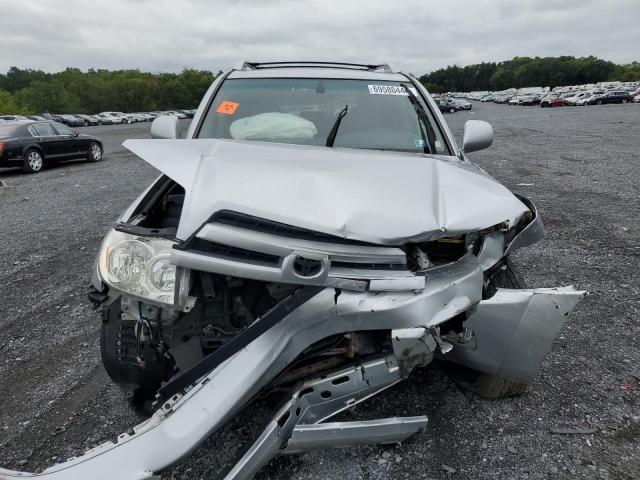 Photo 5 from auction – 2003 TOYOTA 4RUNNER LI with VIN JTEBT17R030002194